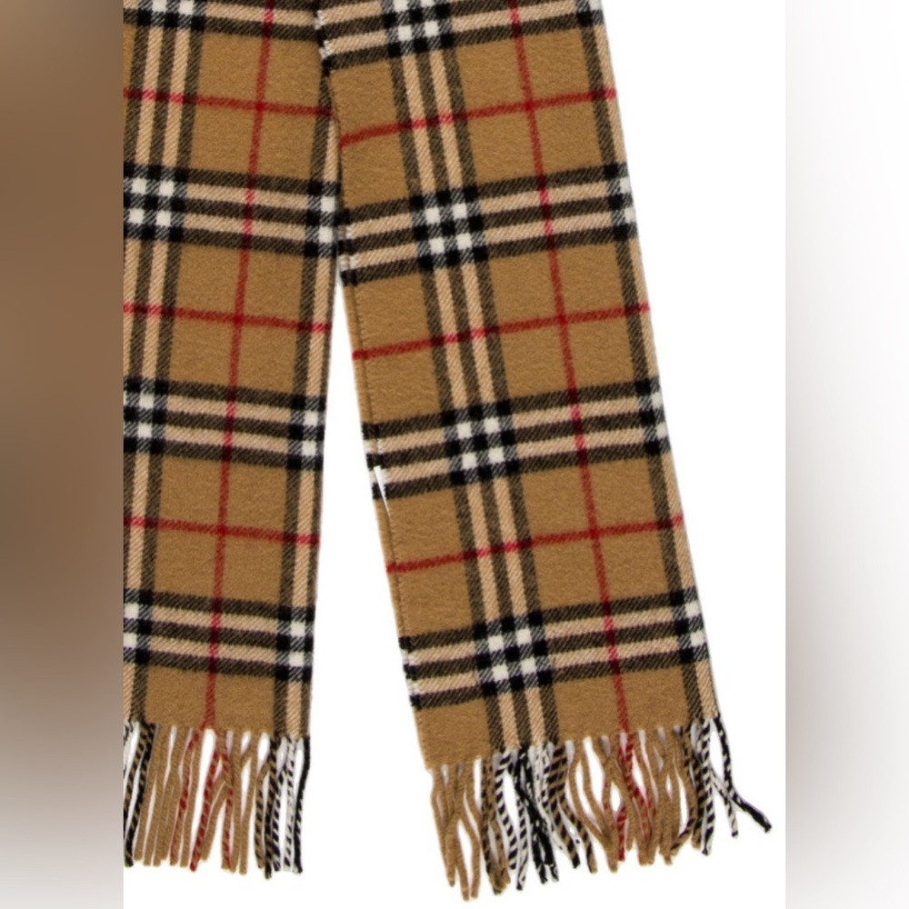 Burberry London Lambswool Scarf